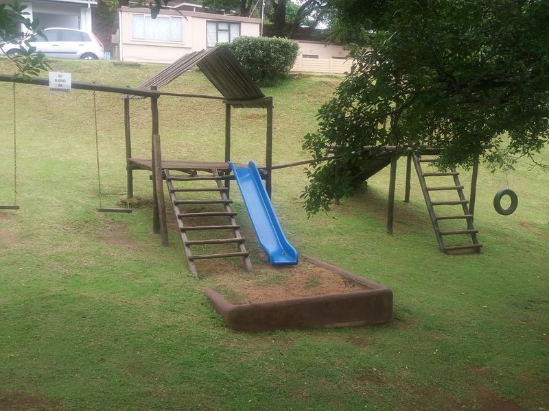 A Freestanding 3 bedroom Home in Secure Complex! - Photo 2