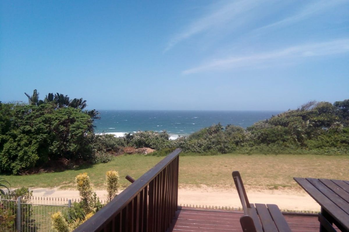A Charming Home with Pool, Flat and Amazing Sea Views! - Photo 2