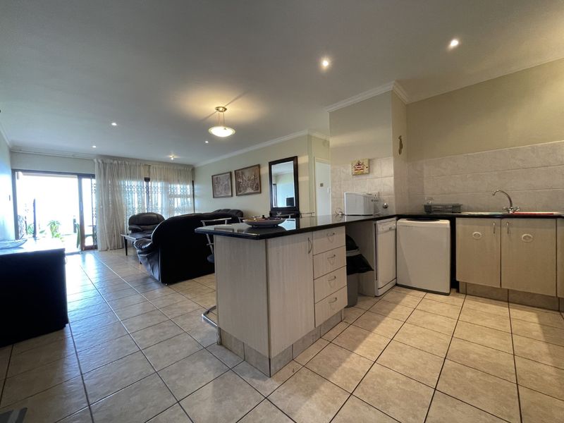Large Apartment With Spectacular Sea Views! - Photo 4