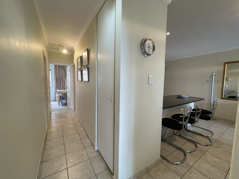Large Apartment With Spectacular Sea Views! - Photo 9