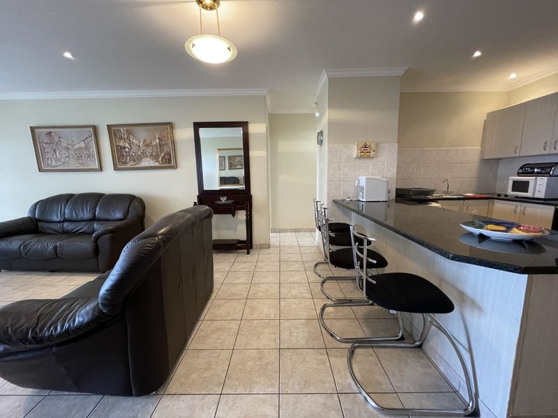 Large Apartment With Spectacular Sea Views! - Photo 5