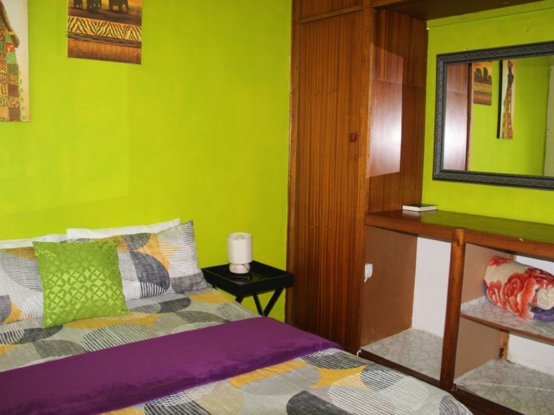 Direct Access To The Beach From This Spacious Residence - Photo 10