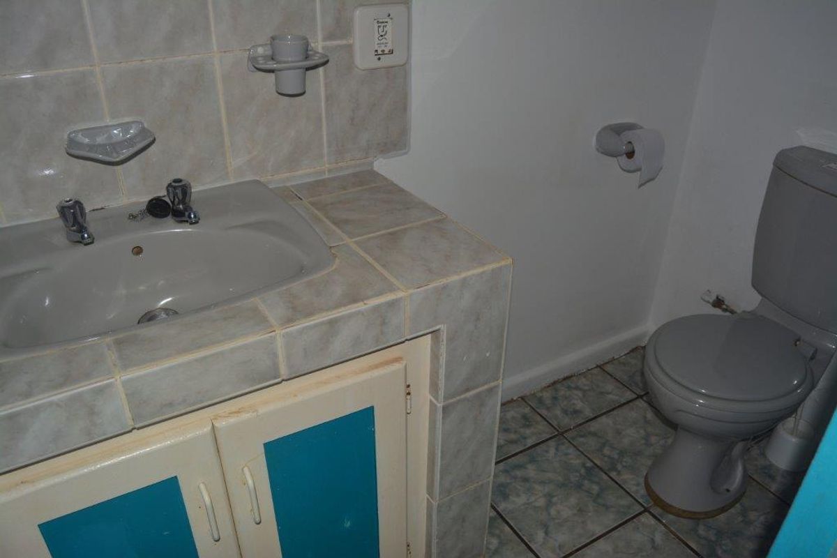 Perfect Guest Lodge With Amazing Sea Views And Walking Distance To The Beach - Photo 5