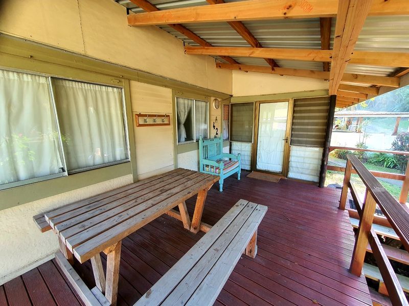 A Charming Furnished Two Bedroom Cottage In An Estate - Photo 4