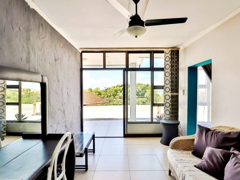 Modern Immaculate Commercial Property With Sea Views !!! - Photo 10