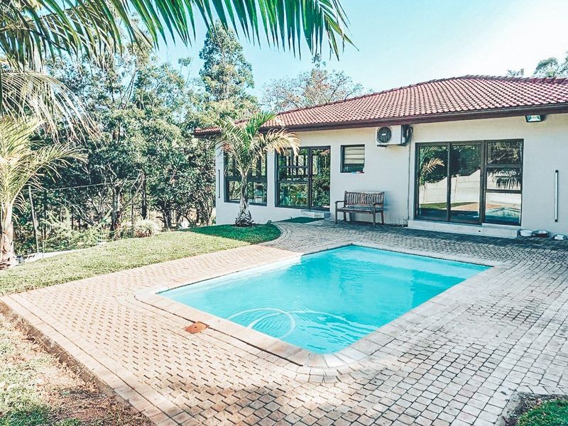 Two Beautiful Family Homes On One Property - Photo 10