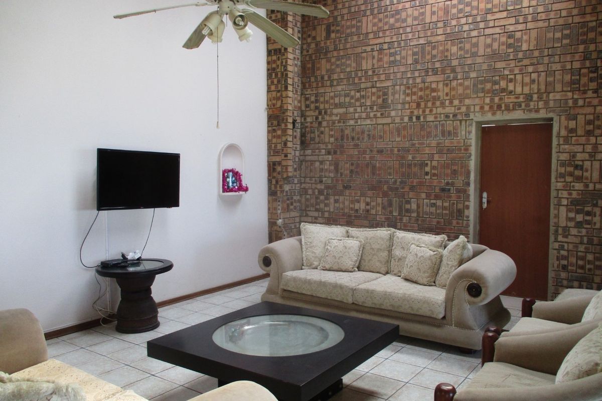 Exceptional Investment Property With Exceptional Views!!!! - Photo 3