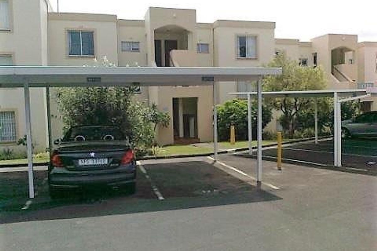 A Ground Floor Apartment in Uvongo - Photo 4