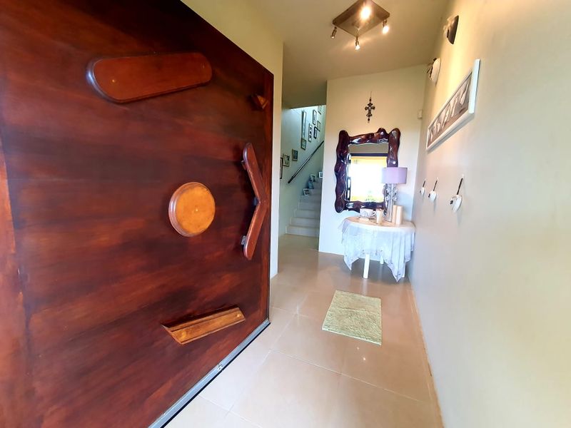 Modern Tuscan Family Home  - Photo 3