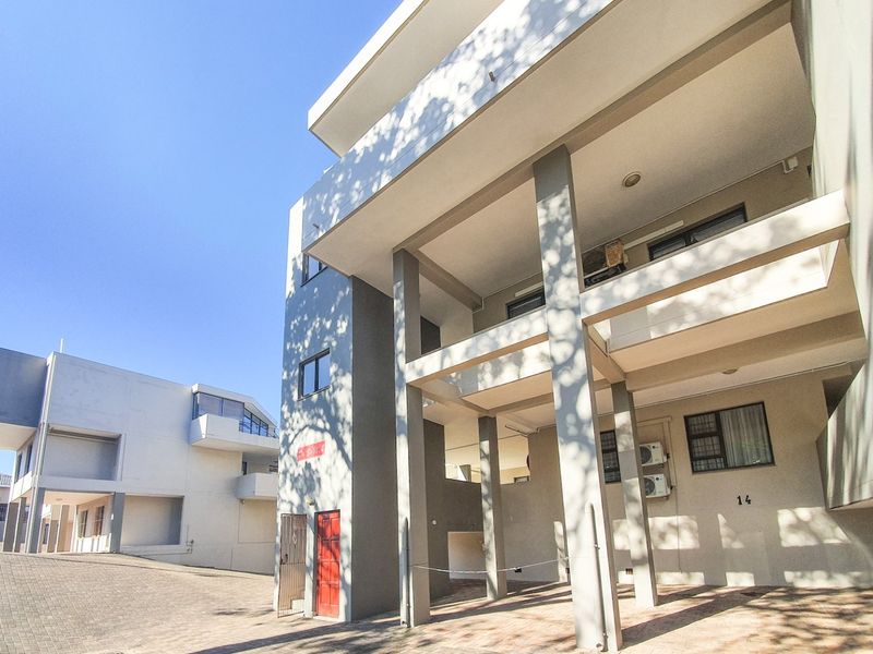 Apartment By The River - Photo 2