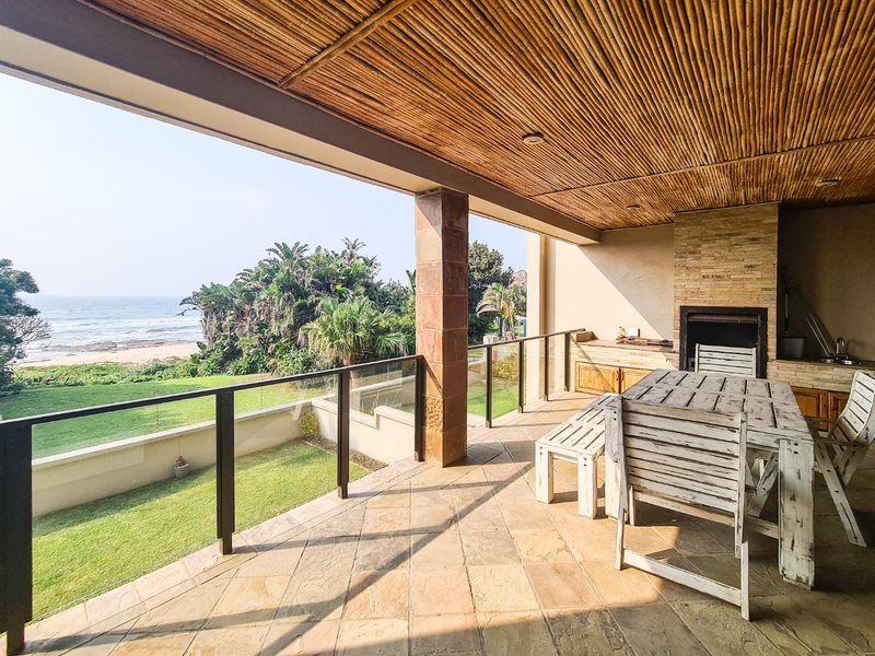 Luxurious, Beach Front Apartment  - Photo 9