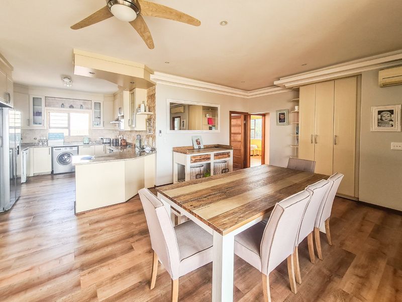 Luxurious, Beach Front Apartment  - Photo 3