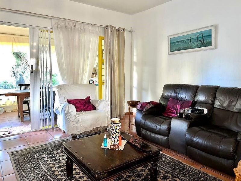 Ground Floor 3 Bedroom Apartment In Uvongo - Photo 8