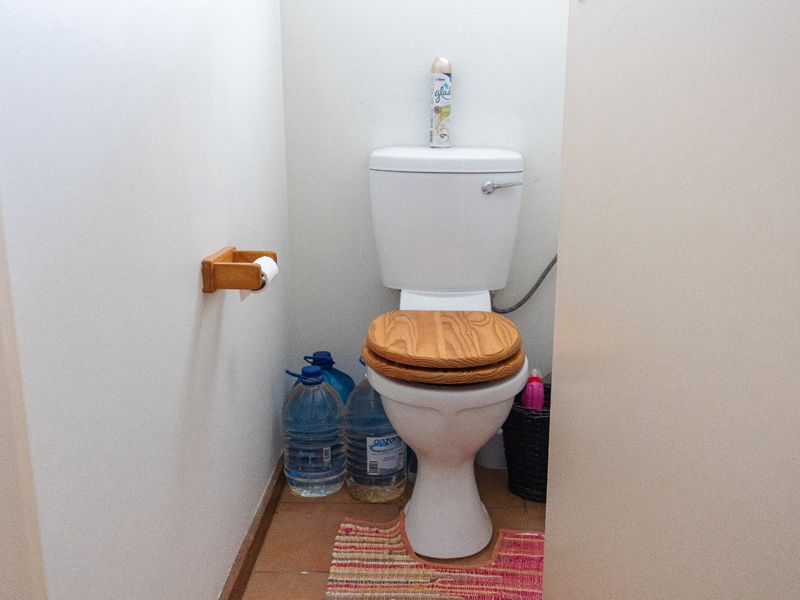 Sea View Apartment Walking Distance To Shelly Beach - Photo 10