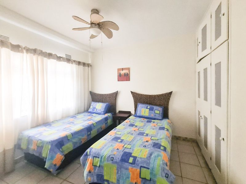 Jaw Dropper Sea Views! - Photo 4