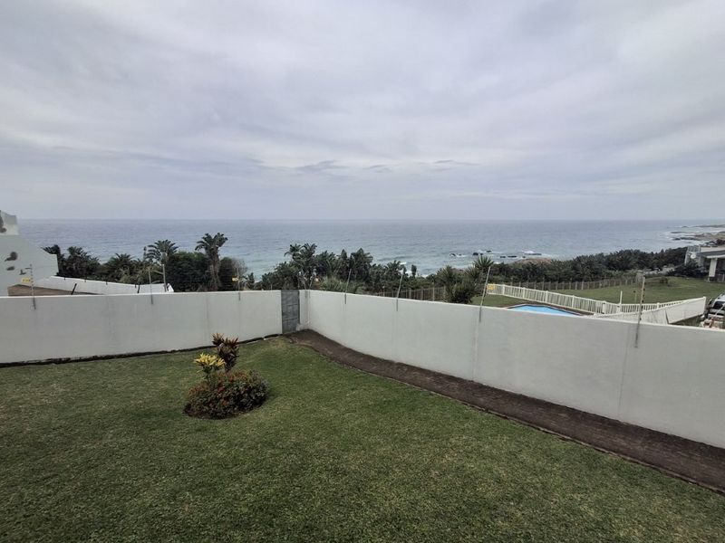 Beautiful Private Ground Floor Apartment With Direct Beach Access!! - Photo 1