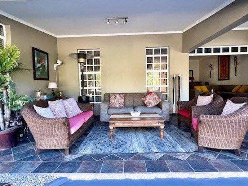 Luxurious Living In A Secure Complex In Shelly Beach - Photo 6