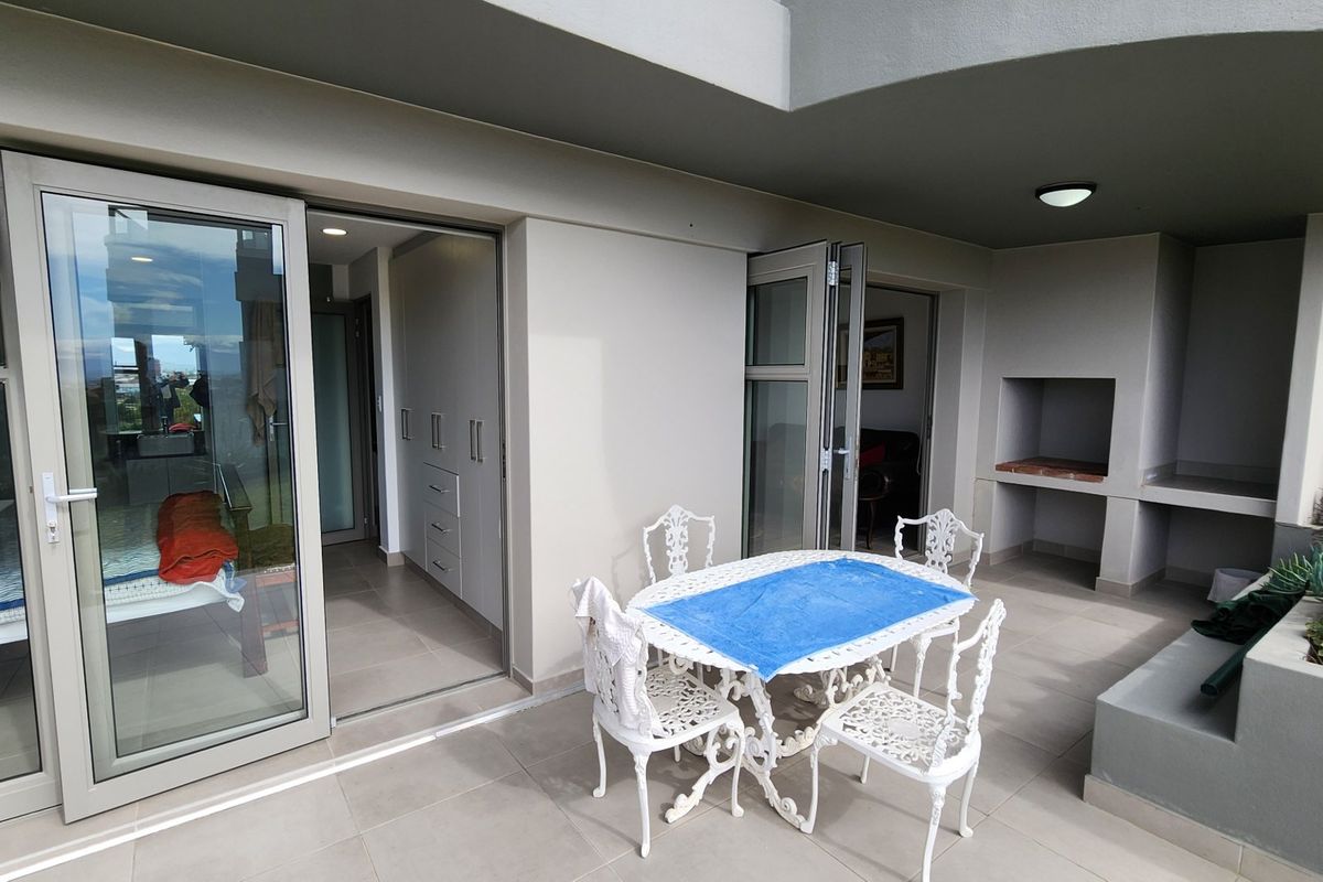 Ground Floor Apartment... Very Neat... Beautiful Views !!! - Photo 3