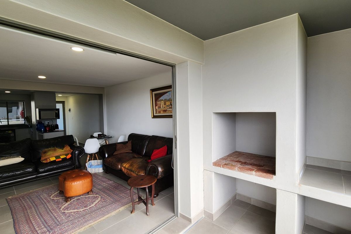 Ground Floor Apartment... Very Neat... Beautiful Views !!! - Photo 4