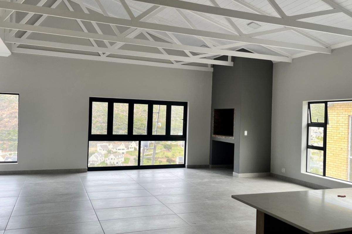 Beautiful New 3 Bedroom Duet with Ocean and Mountain Views. - Photo 5