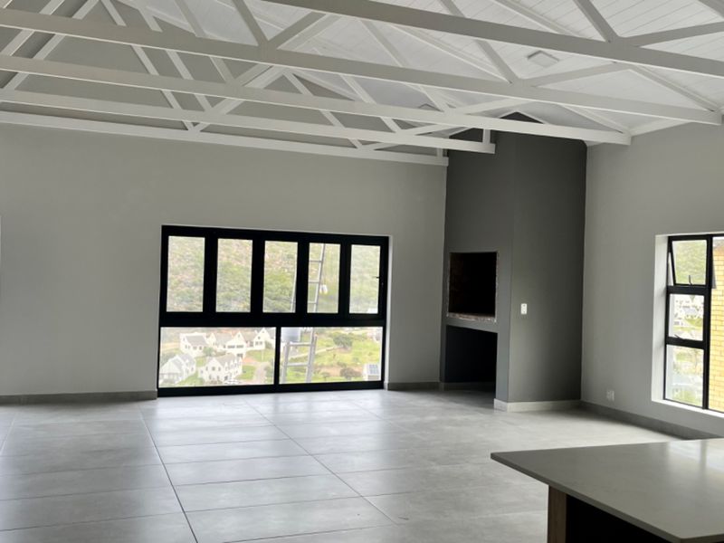 Beautiful New 3 Bedroom Duet with Ocean and Mountain Views. - Photo 5