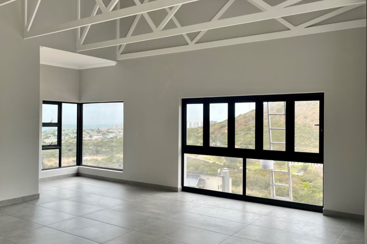 Beautiful New 3 Bedroom Duet with Ocean and Mountain Views. - Photo 4