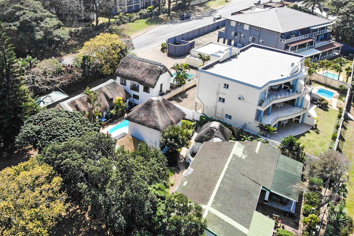 Right On The Beach - Self Catering Beachfront Units For Sale! - Photo 3