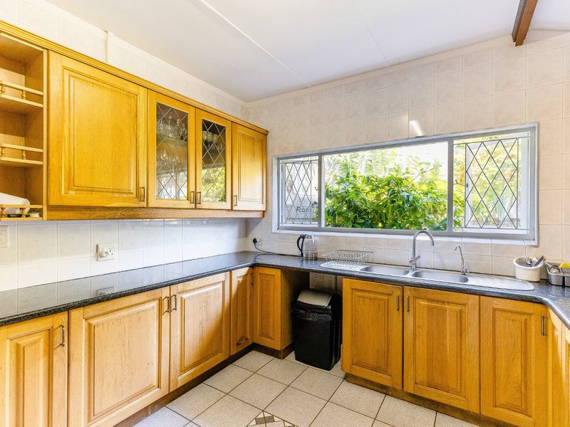 Beachfront Excellence!!!! - Photo 10