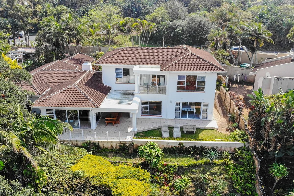 Beachfront Excellence!!!! - Photo 2