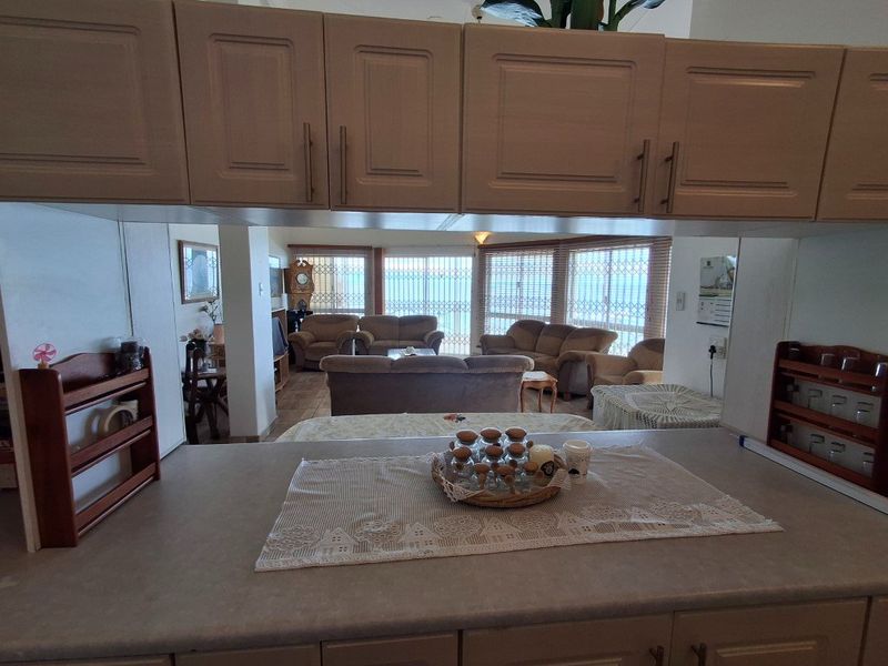 Beachfront Excellence With Unobstructed Ocean Vistas!!! - Photo 8