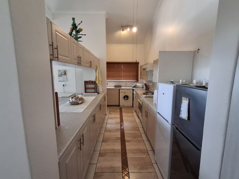 Beachfront Excellence With Unobstructed Ocean Vistas!!! - Photo 6