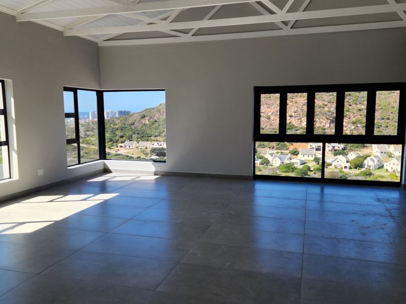 Newly Built.... Duet House with Beautiful Sea Views !!! - Photo 10