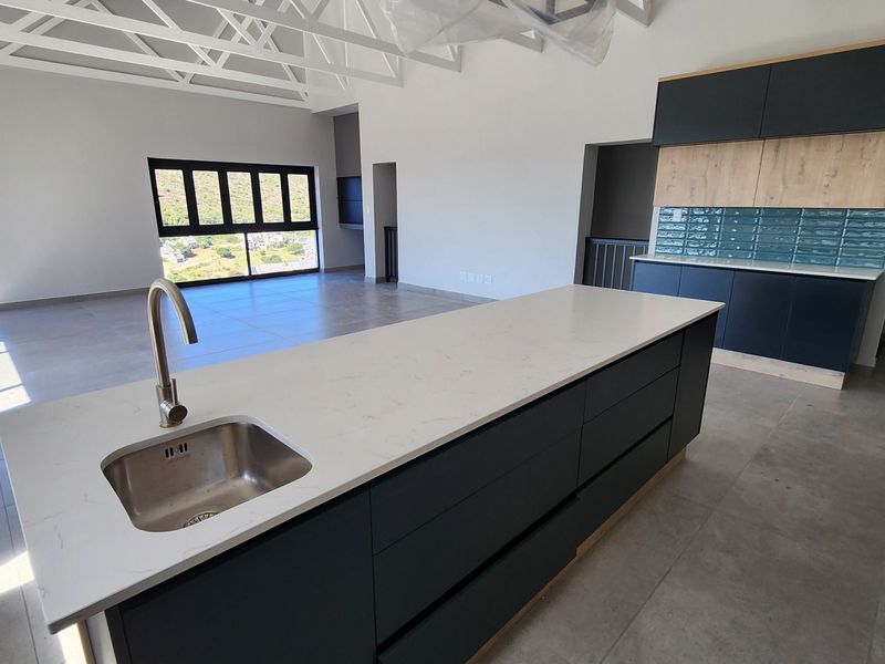 Newly Built.... Duet House with Beautiful Sea Views !!! - Photo 8