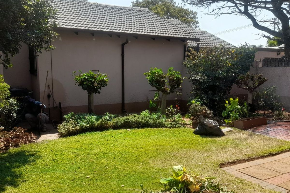 Reduced!! 3 Bedroom For SALE in Pretoria North!! - Photo 4
