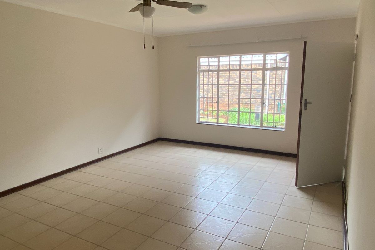 Retirement Village - Photo 5