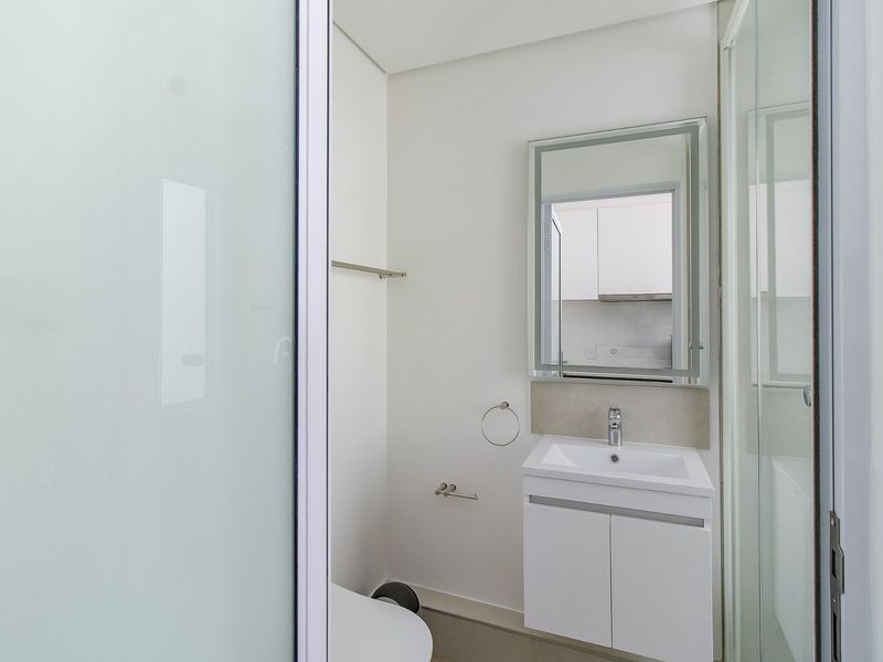 INNER CITY INVESTMENT/ NO TRANSFER DUTY - Photo 5