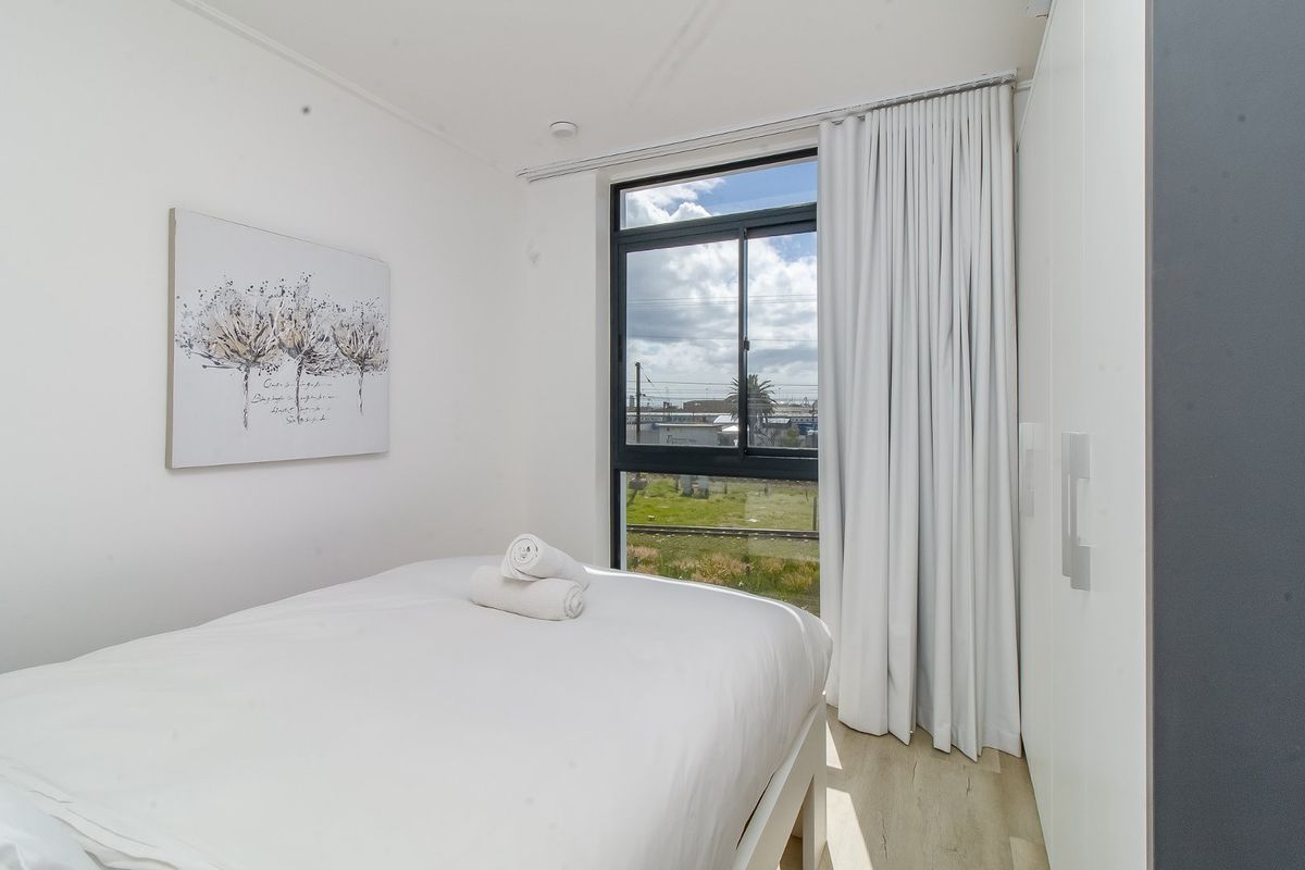 INNER CITY INVESTMENT/ NO TRANSFER DUTY - Photo 2