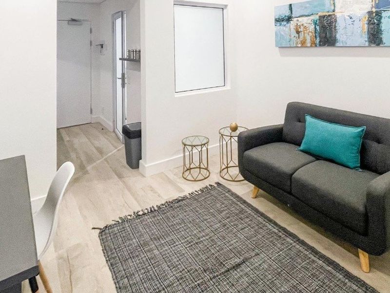 INNER CITY INVESTMENT/ NO TRANSFER DUTY - Photo 2