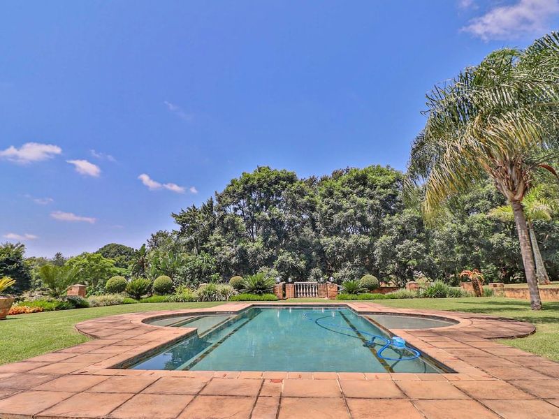 Grandeur Villa, Centrally Located, Dual Dwelling - Photo 10