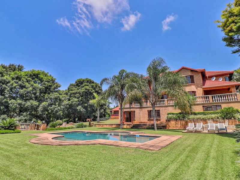 Grandeur Villa, Centrally Located, Dual Dwelling - Photo 5