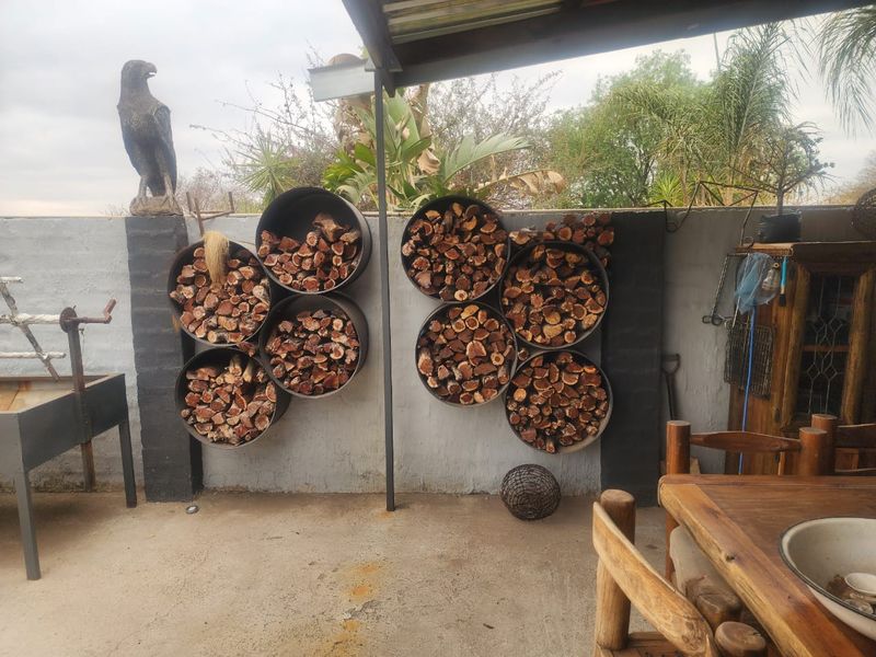 9ha Smallholding with Diverse Agricultural Operations : Pretoria  Doornpoort - Photo 6