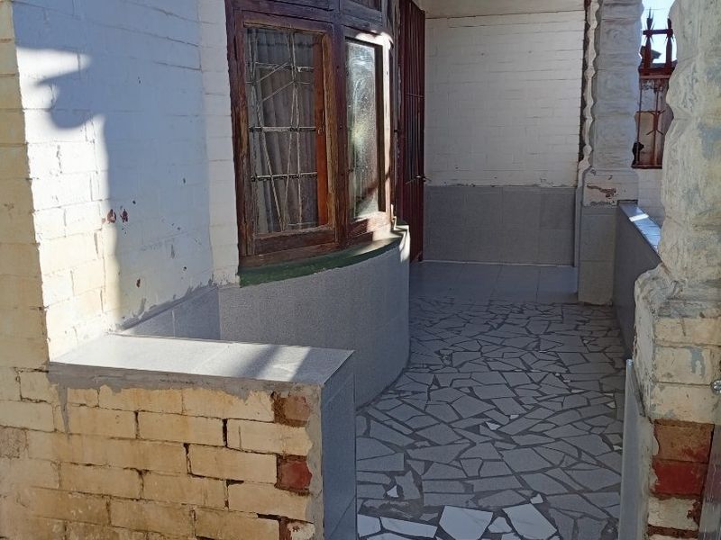 2 Semi-Detached Houses For Sale  - Photo 1