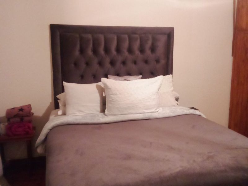 2 Semi-Detached Houses For Sale  - Photo 9
