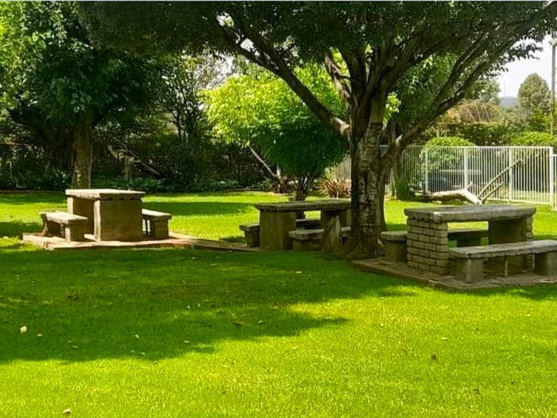 Exceptional Multi-Unit Property with Strong Rental Income Potential and Leisure Amenities - Photo 7