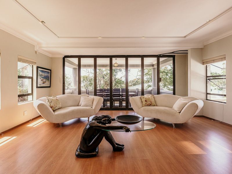 Experience Pure Opulence With One Of Southbroom's Finest Homes.... - Photo 4