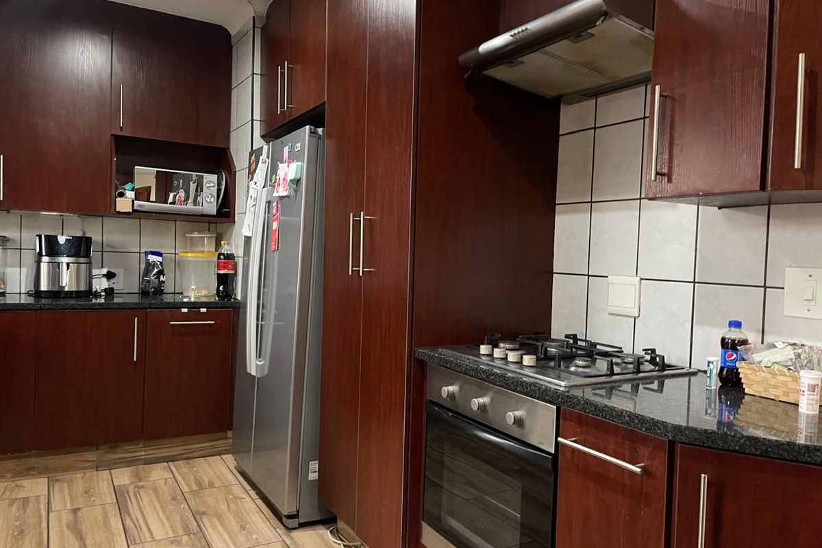 Looking for a family home + FLAT ! - Photo 5
