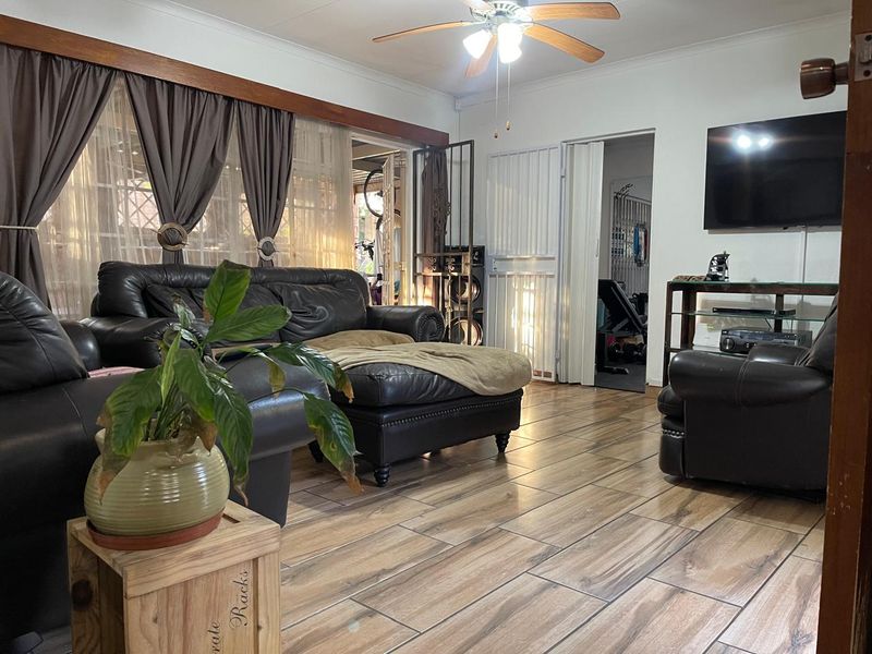 Looking for a family home + FLAT ! - Photo 10