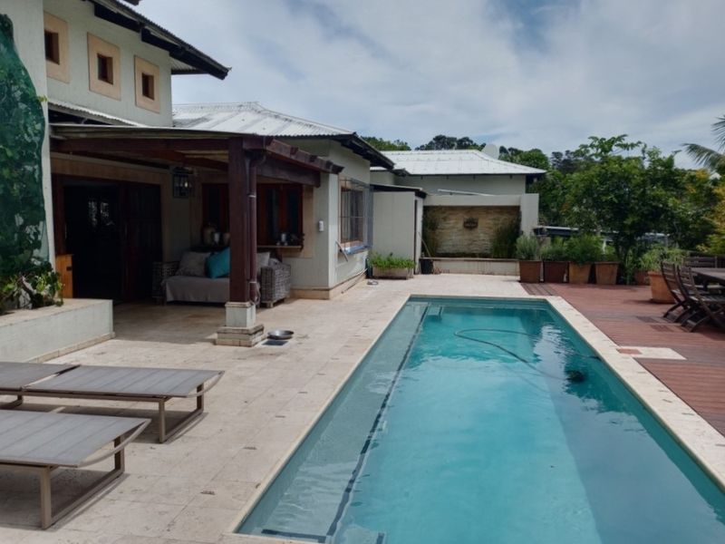 Opulent Family Home With Captivating Ocean And Golf Course Views!! - Photo 4