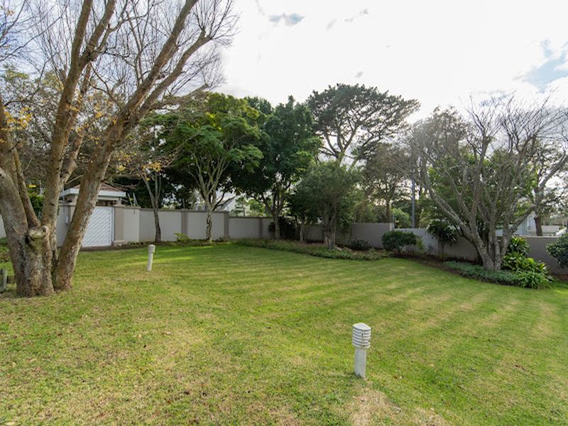 **Exquisite Urban Farm Residence in the Prestigious Upper Walmer Area** - Photo 10