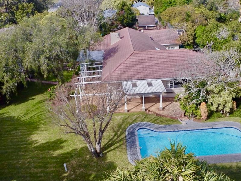 **Exquisite Urban Farm Residence in the Prestigious Upper Walmer Area** - Photo 4